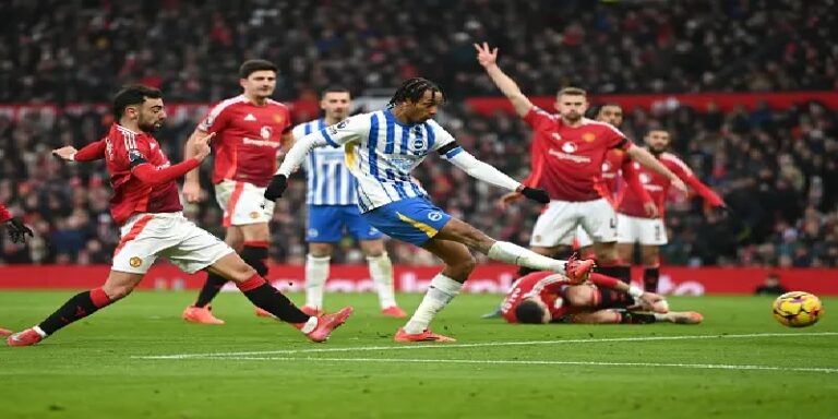 الدوري الانكليزي لكرة القدم: برايتون يُسقط مانشستر يونايتد بثلاثية