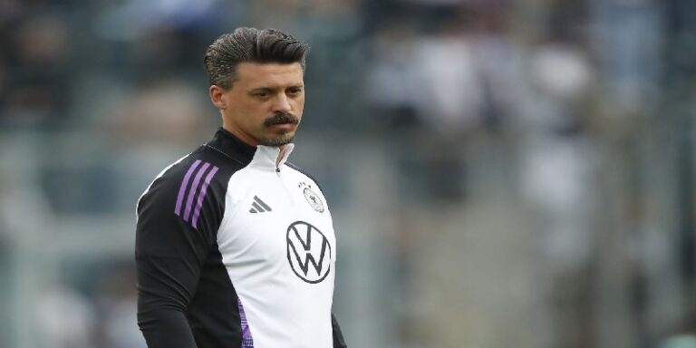 إسم فاغنر يرتبط بتدريب دورتموند والإتحاد الألماني يتوقع إستمراره بمنصبه