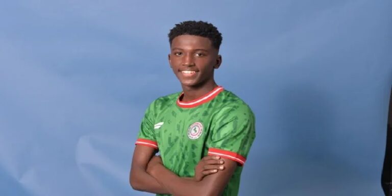 لاعب سعودي يحترف في الدوري الفرنسي