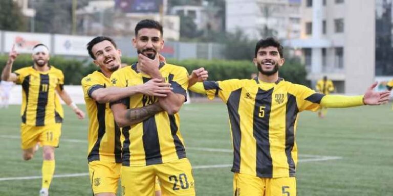 الدوري اللبناني لكرة القدم: العهد يُلحق بالنجمة خسارته الأولى