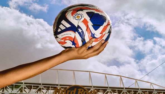 الكشف عن الكرة الرسمية لكأس العالم للأندية