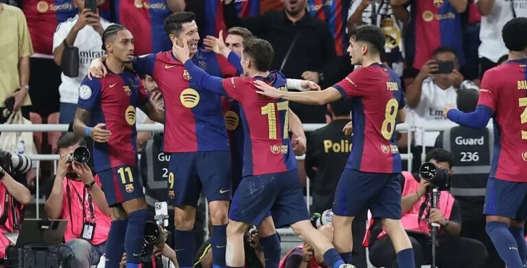 برشلونة يُهين ريال مدريد بخماسية ويُحرز كأس السوبر الإسباني