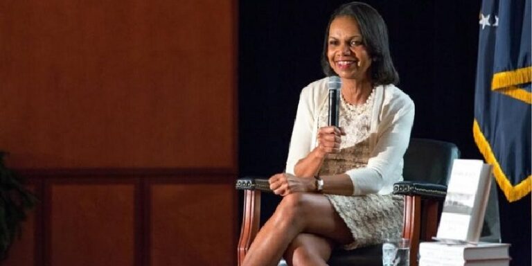 وثائق سرية بريطانية: شارون “خلع بنطال” بوش.. ورايس للفلسطينيين “انبحوا”!