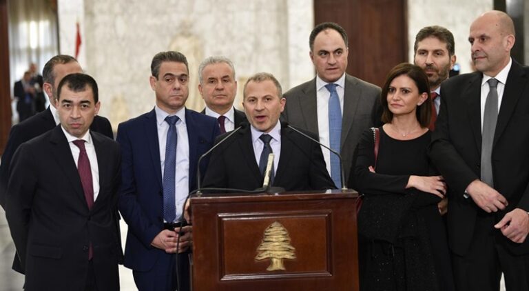 “لبنان القوي” يطالب الحكومة بالأخذ باقتراح باسيل حول اقتراع المنتشرين