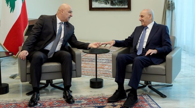 عون يمهّد لإرسال مبعوث مدني.. وبري يطالب مصر بـ”هدنة الشهرين”