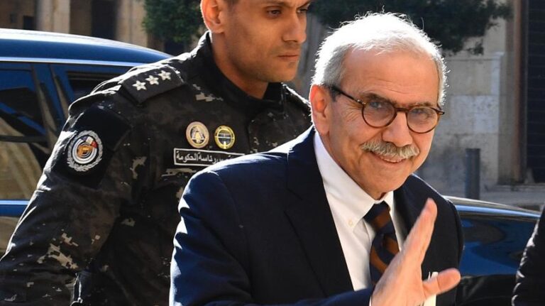 سلام: إصلاحات الطائف أولاً