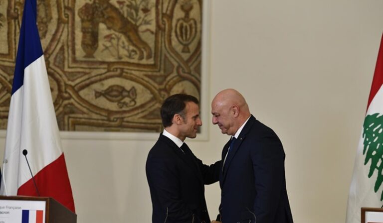 ماكرون: مستعدون للمساعدة باستعادة النقاط اللبنانية.. وزيارة قريبة للودريان