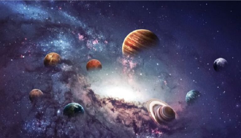 ضجة “القمر الأسود”.. بين نبوءات نهاية العالم والحقيقة العلمية