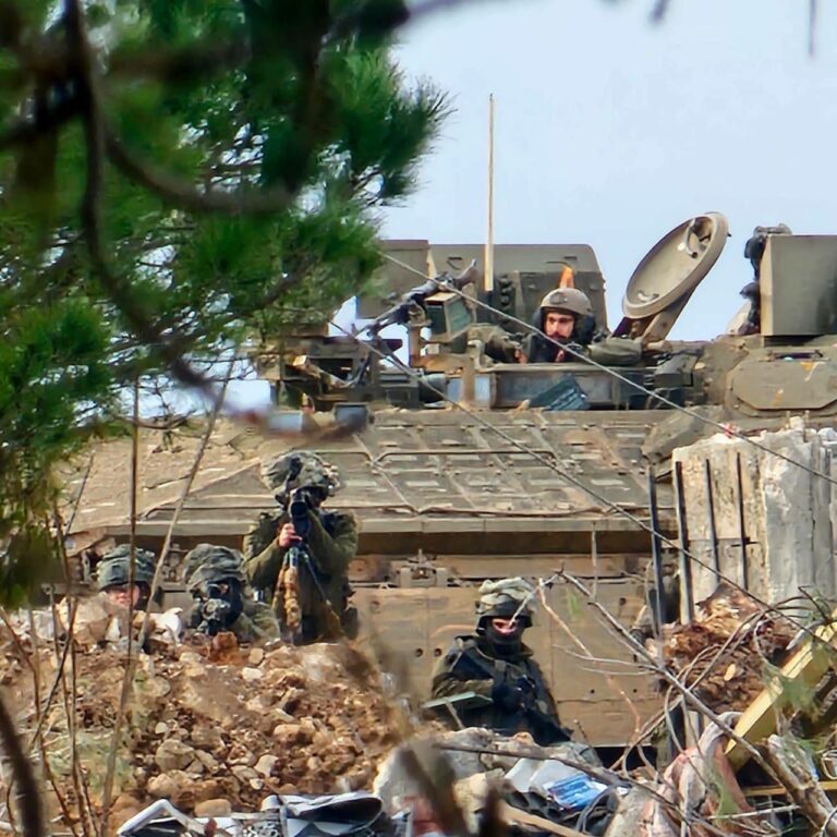 إصابات في مارون الراس (فيديو)