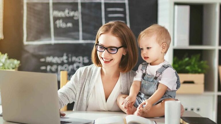 مدح الأهل.. فخ!