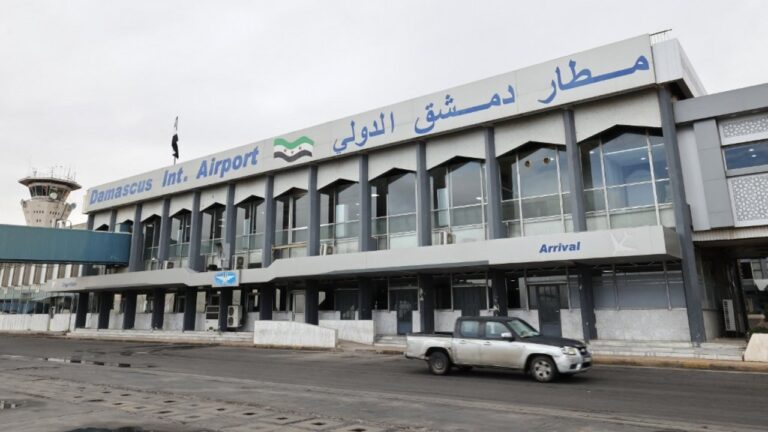 وفد لبناني إلى دمشق