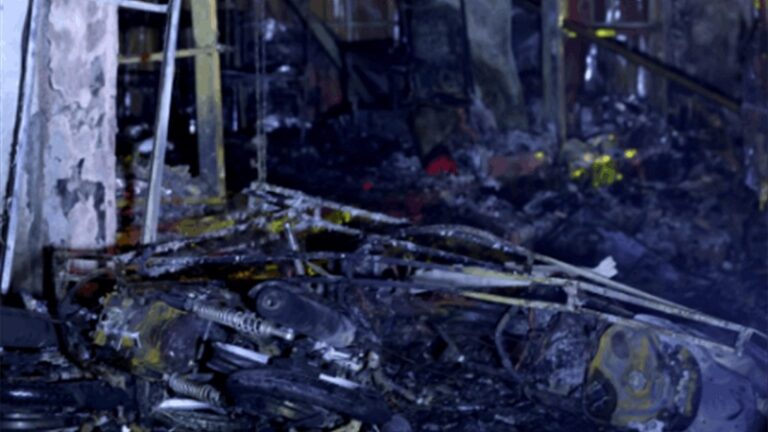 وفاة 6 أشخاص في حريق في مطعم تشيكي