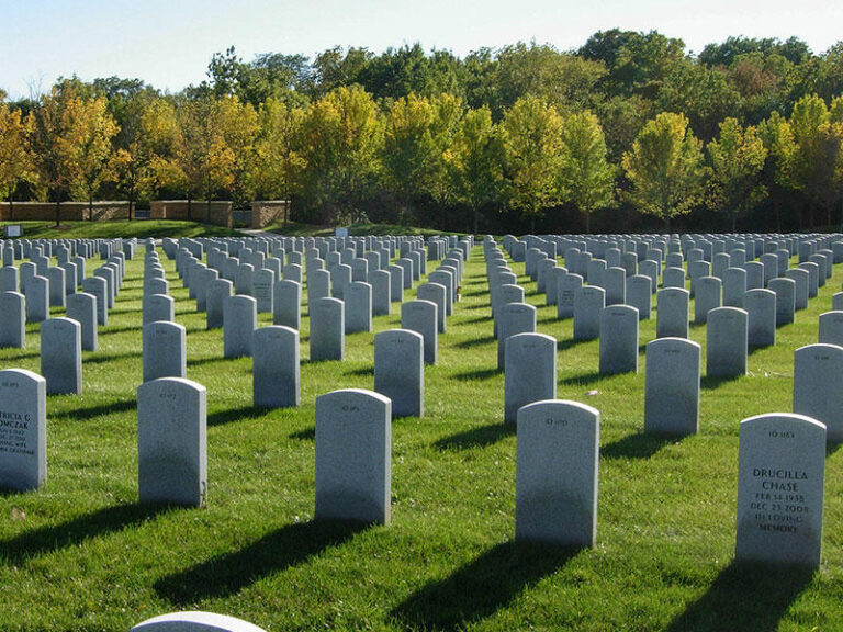 30 جثة في مقابر مجهولة في المكسيك!