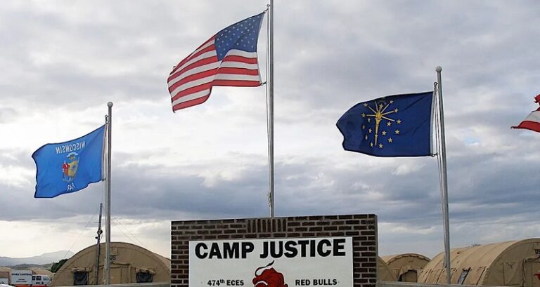 ماذا ينتظر “المهاجرين المرحلين” في غوانتانامو؟