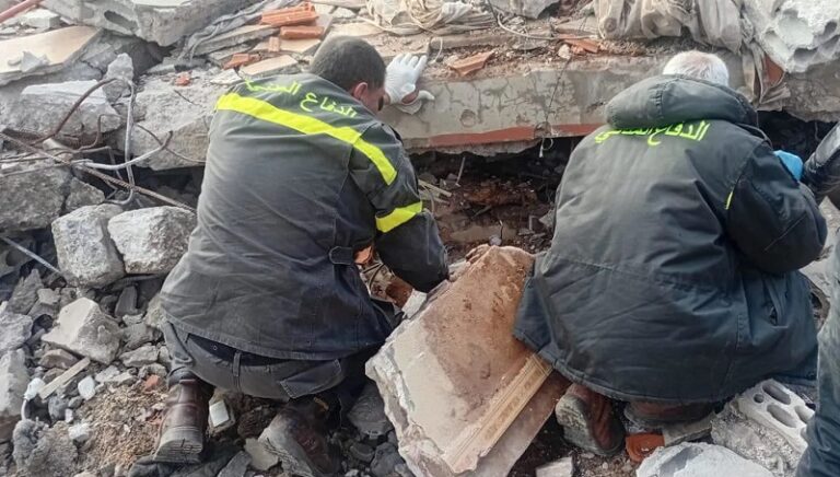 استهداف عناصر الدفاع المدني في الزلوطية ويارين