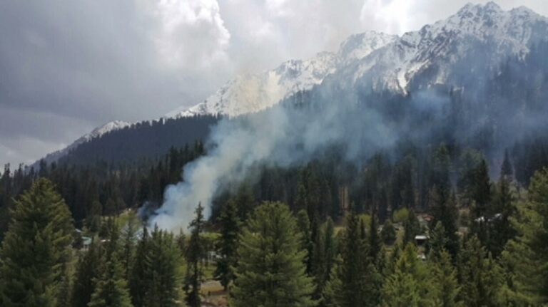 تحطم مروحية ومقتل طيارها في الفلبين