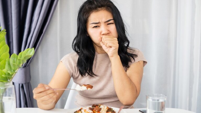 بالفيديو ـ كيف تنجو من الاختناق بمفردك؟