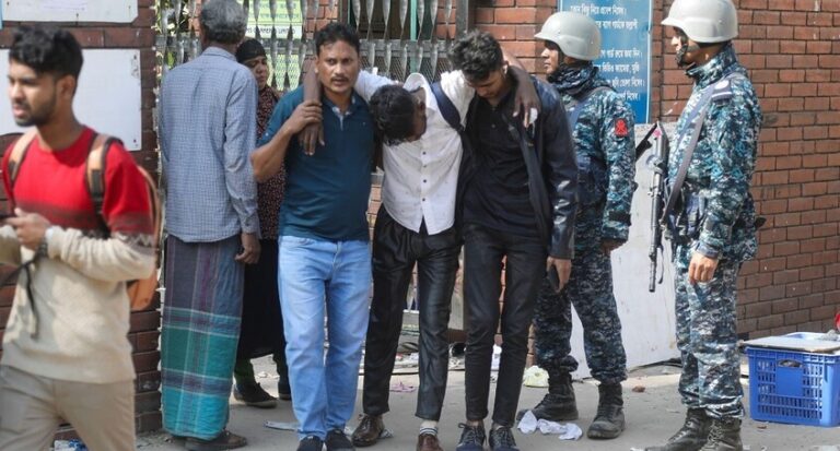 غضب وهجمات على قاعدة للقوات الجوية في بنغلاديش(فيديو)