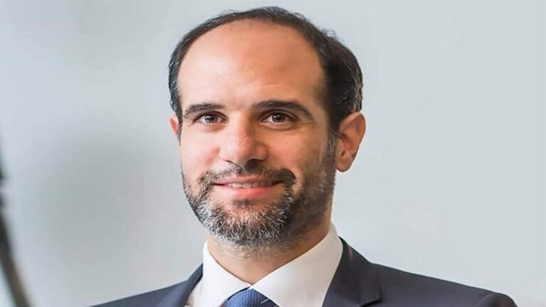 رسامني: ندرس إمكانية إعادة تشغيل مطار القليعات