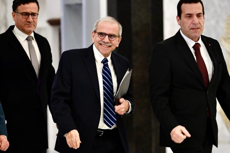 سلام: أعمل على تأليف حكومة إصلاحية