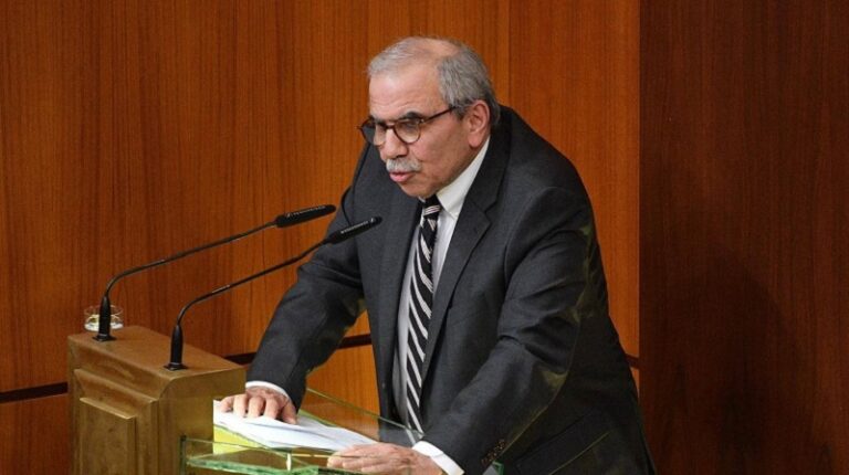 هل سلّم رئيس الحكومة بترك ملفات الأمن والخارجية لرئيس الجمهورية؟