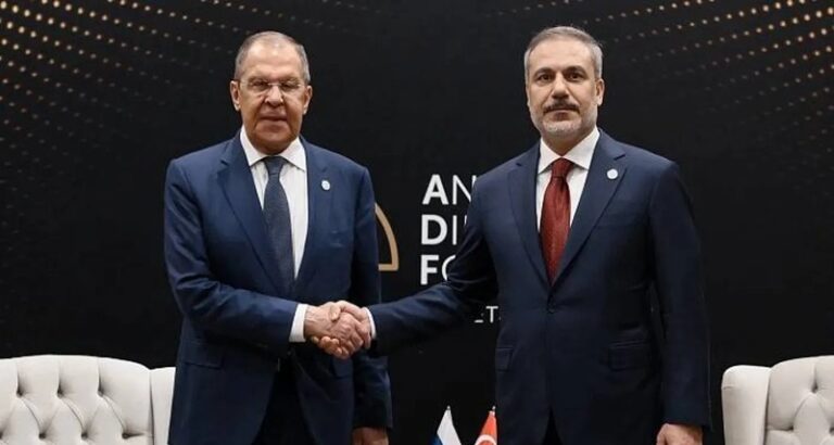 لافروف لفيدان: لتأمين عمل خط أنابيب غاز “السيل التركي”