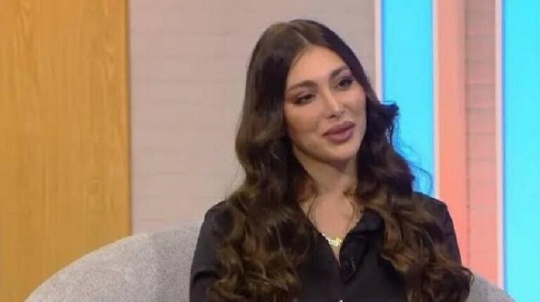 بعد وفاة أمه.. لحق بها!