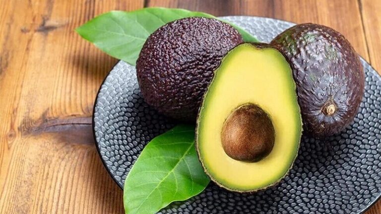 طريقة سهلة لتقطيع الافوكا!