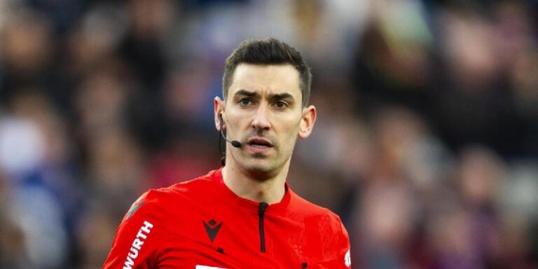 لجنة التحكيم الإسبانية تعاقب حكم مباراة ريال مدريد وإسبانيول