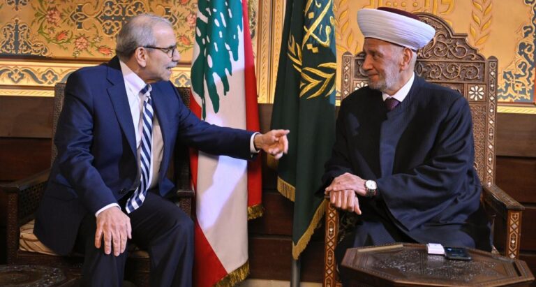 سلام بعد لقائه دريان: أعمل بكل قوتي لشكيل حكومة