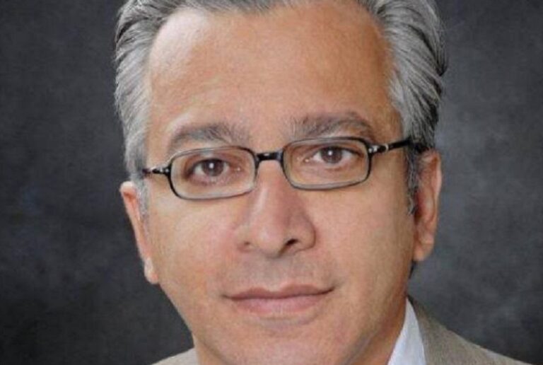 من هو وزير الإقتصاد؟