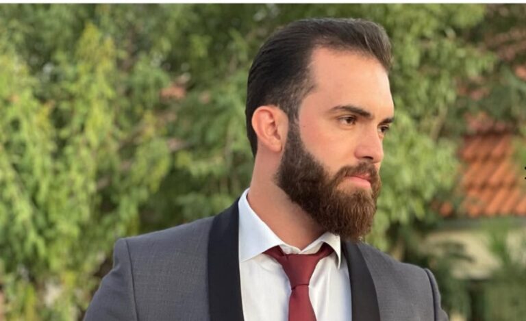 الموت يغيب المهندس حازم أبو شهلا في السعودية