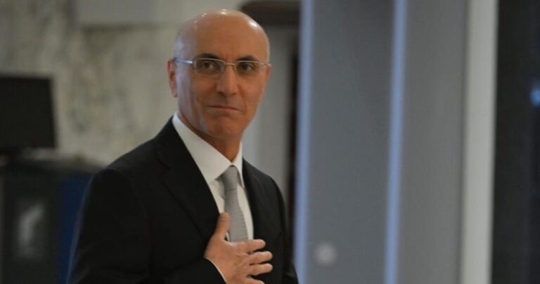 وزير الداخلية لـ”الجريدة”: دعوة الهيئات الناخبة للبلديات بعد العيد.. و”تنظيف” عمل “النافعة”