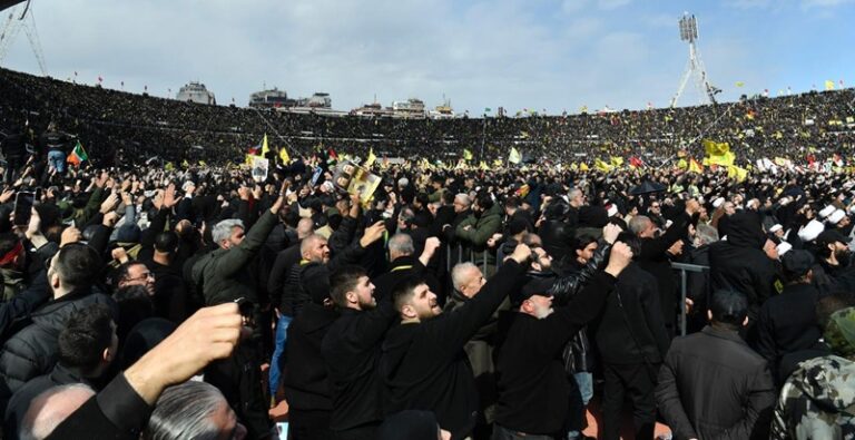 شيعة لبنان “يطوبون” السيد نصر الله!