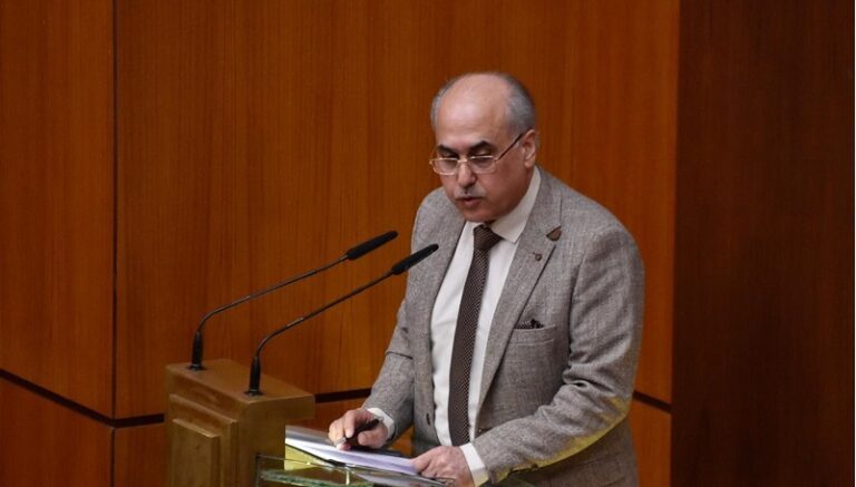 أبو الحسن: جنبلاط قلق من الخطر الوجودي جنوب سوريا