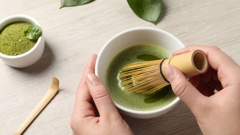 الماتشا.. شاي أخضر على مستوى آخر!