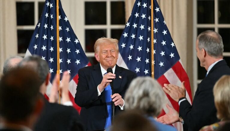 ترامب يحيي مرور أول 100 يوم من ولايته