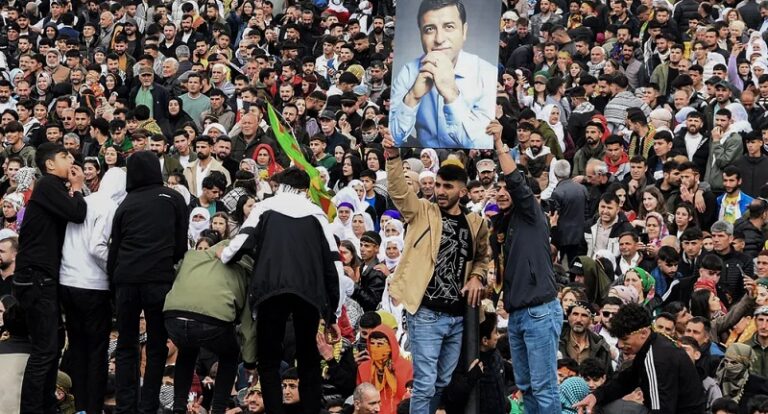 حل مجلس نقابة المحامين في إسطنبول.. ما التهمة؟