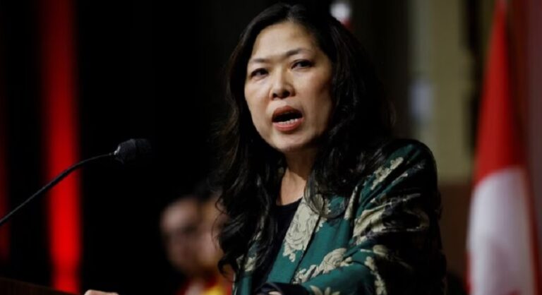 وزيرة التجارة الكندية: سنتحدى إجراءات واشنطن غير العادلة