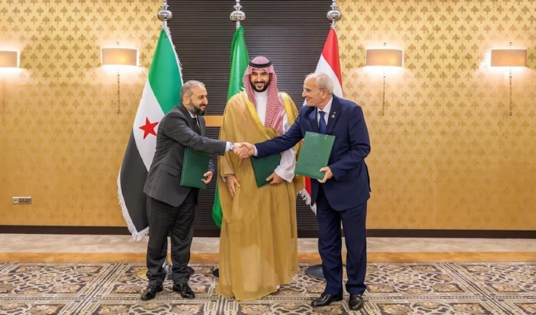 باريس والرياض تنافسان أميركا على ملف لبنان – سوريا