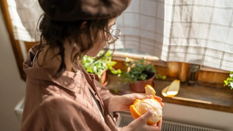 برتقالة يومياً تقيك من الإكتئاب!