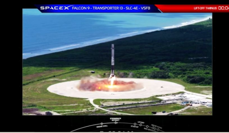 إطلاق أول قمر اصطناعي بحريني إلى الفضاء