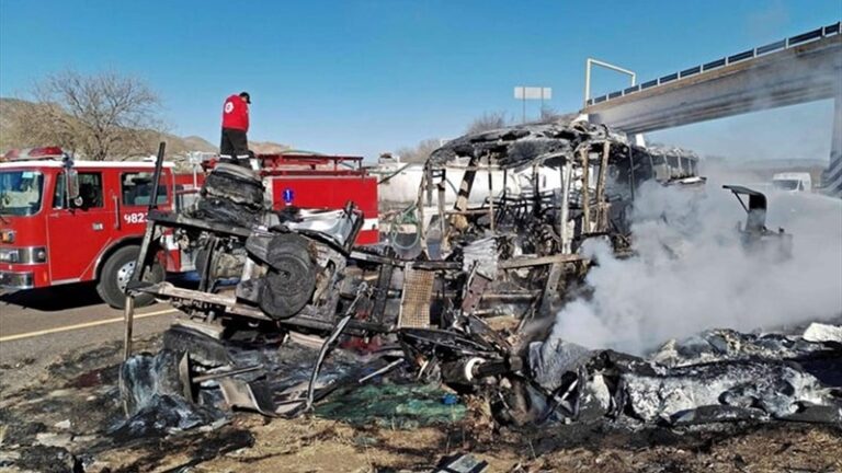 32 قتيلاً بحادثين مروريين في المكسيك