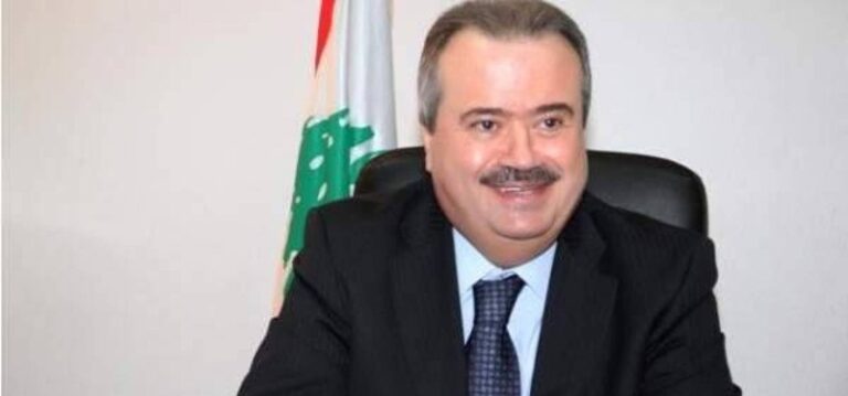 جابر يرفع مشروع قرض للطاقة المتجددة إلى مجلس النواب