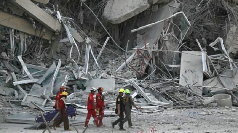 بالفيديو: أولى لحظات زلزال ميانمار.. وحصيلة ضحايا جديدة