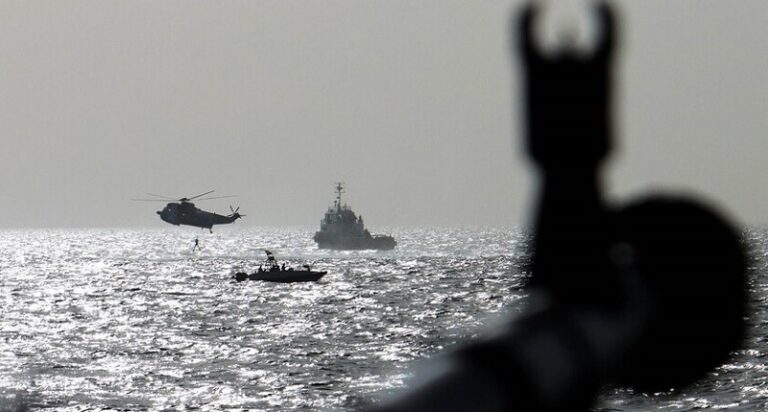 مناورات بحرية مشتركة بين الصين وروسيا وإيران