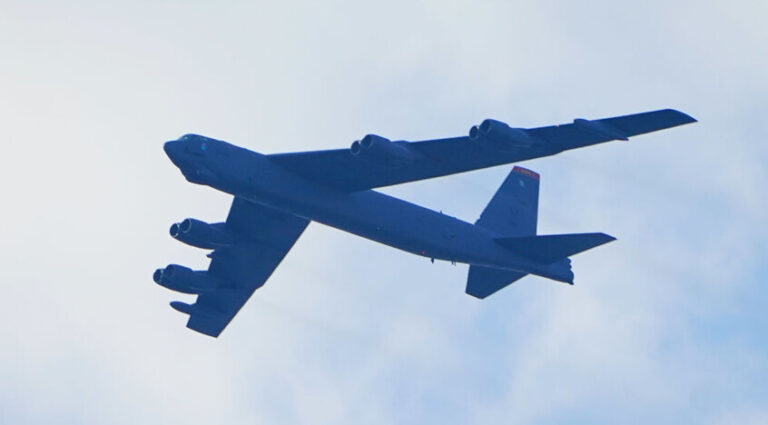 البنتاغون ينشر مزيداً من قاذفاته في الشرق الأوسط