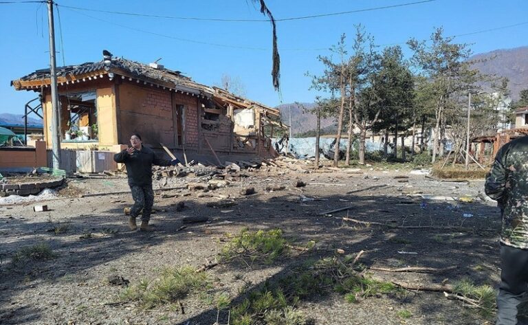 تحقيق في قصف القوات الجوية لقرية في كوريا الجنوبية