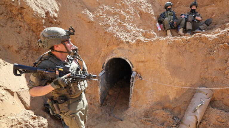 الإعلام العبري يصر على وجود 200 نفق لـ”حماس”.. ومصر تنفي