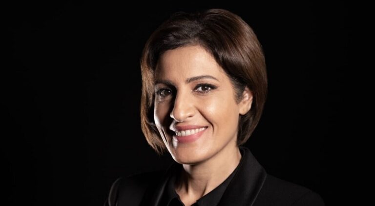 وزيرة البيئة تتفقد أعمال محطة تكرير الصرف الصحي في تمنين